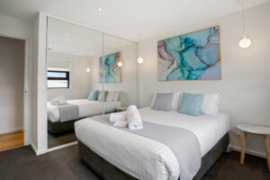 Apartment 4 bedroom, , hobart accommodation, self contained accommodation hobart, accommodation tasmania, kangaroo bay apartments