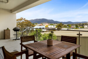 Apartment 5 accessible balcony, accessible accommodation, wheelchair accessible hotel, hobart accommodation, self contained accommodation hobart, accommodation tasmania, kangaroo bay apartments