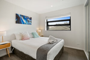 Apartment 6 bedroom, hobart accommodation, self contained accommodation hobart, accommodation tasmania, kangaroo bay apartments
